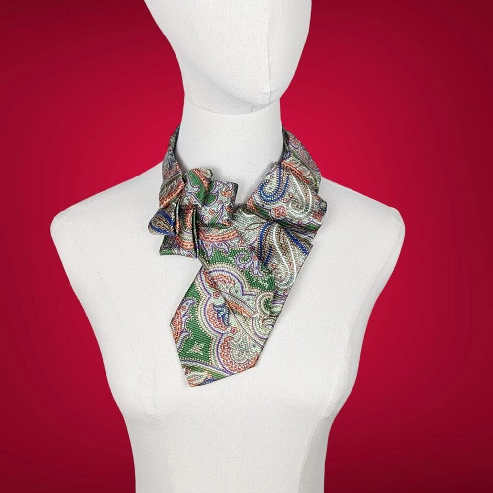 NWT Ogsplosh Women's Green Paisley Ascot Scarf